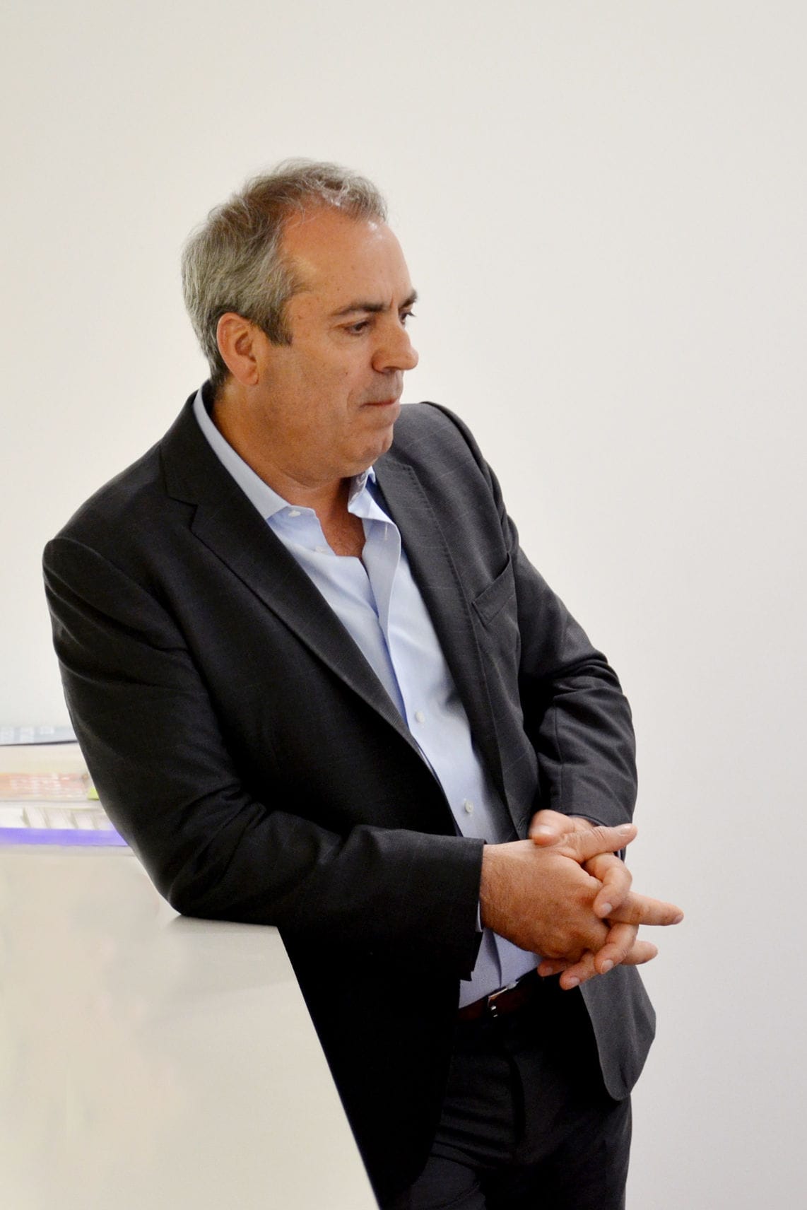 The art in a state of calamity | Interview with Fernando Santos