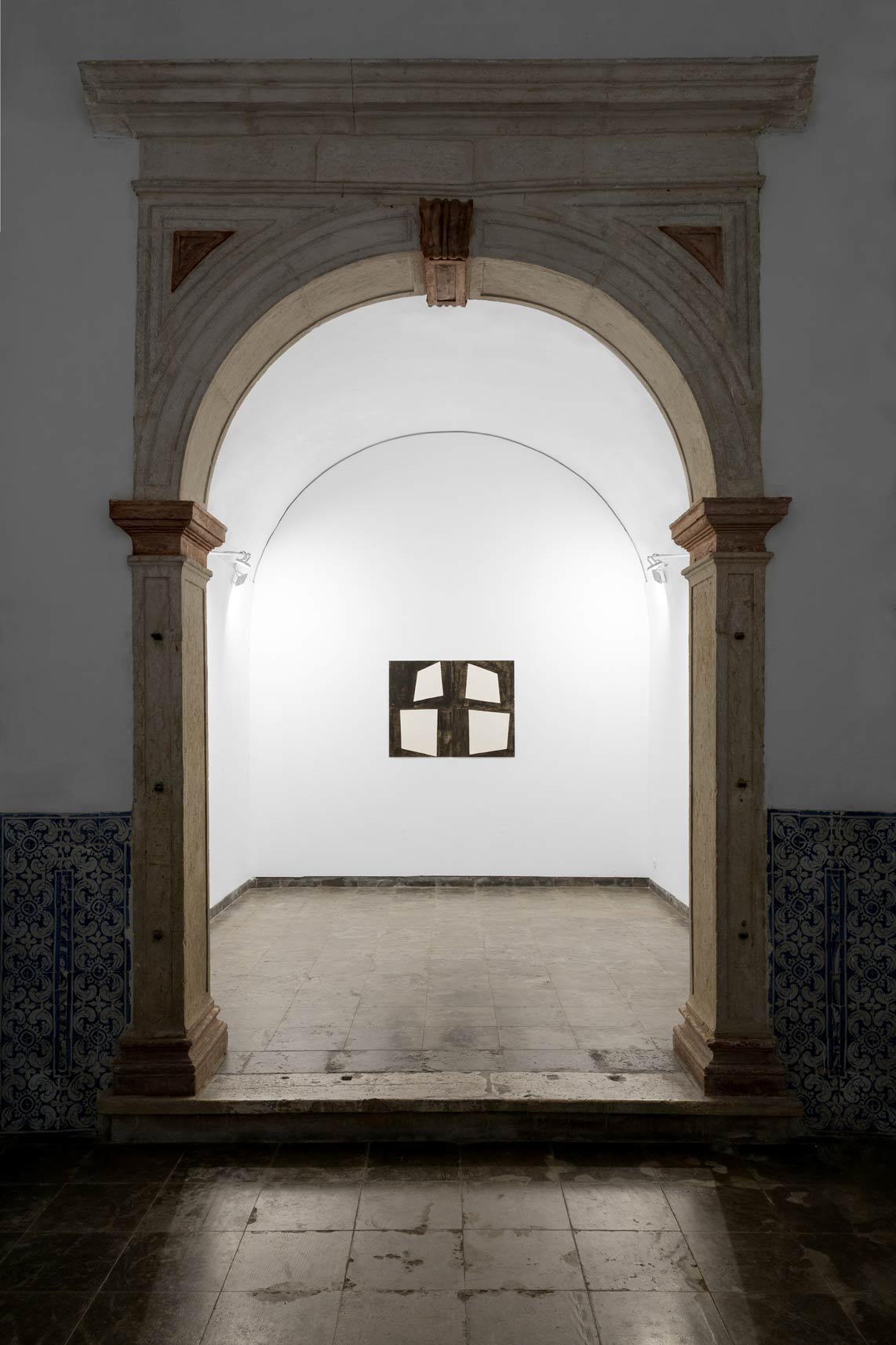 minha solidão sente-se acompanhada, by Manuel Costa Cabral