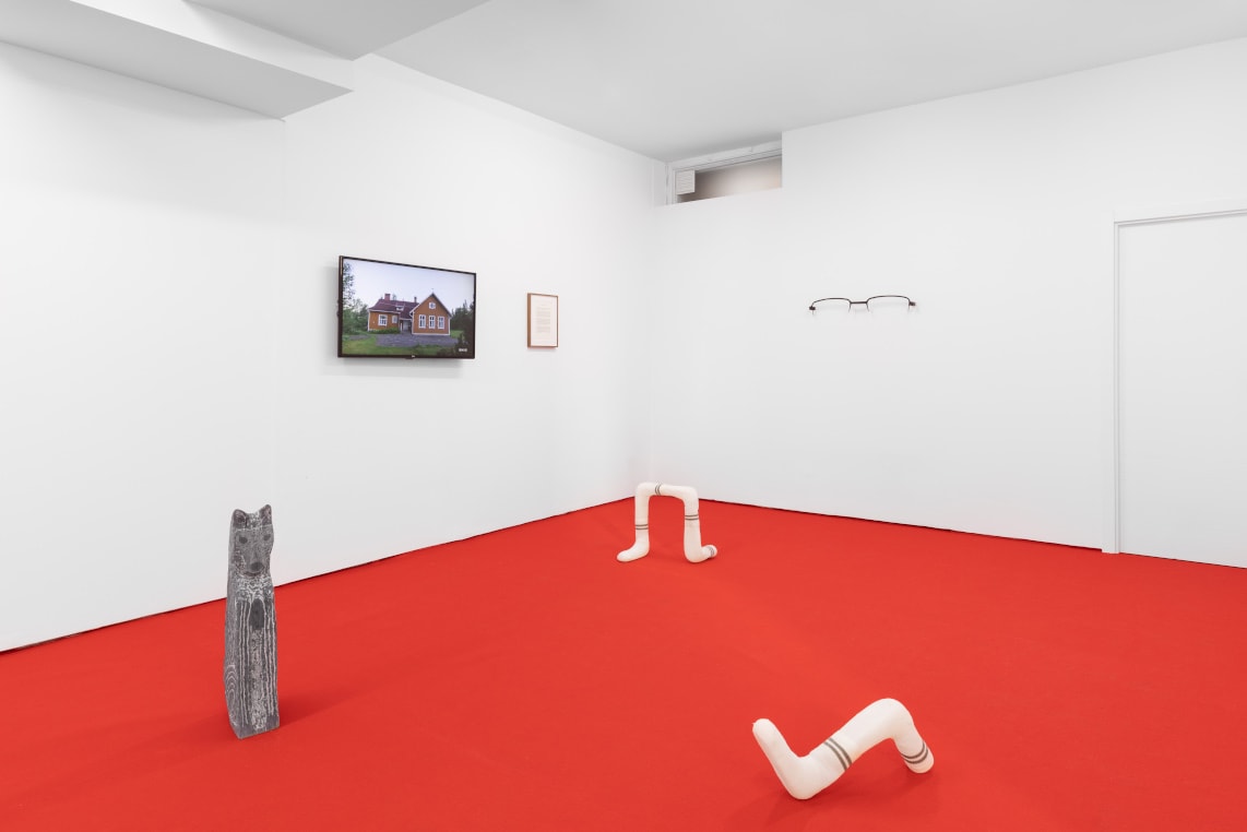 Monitor gallery unlocks the doors of its new address: please don’t make yourself at home!