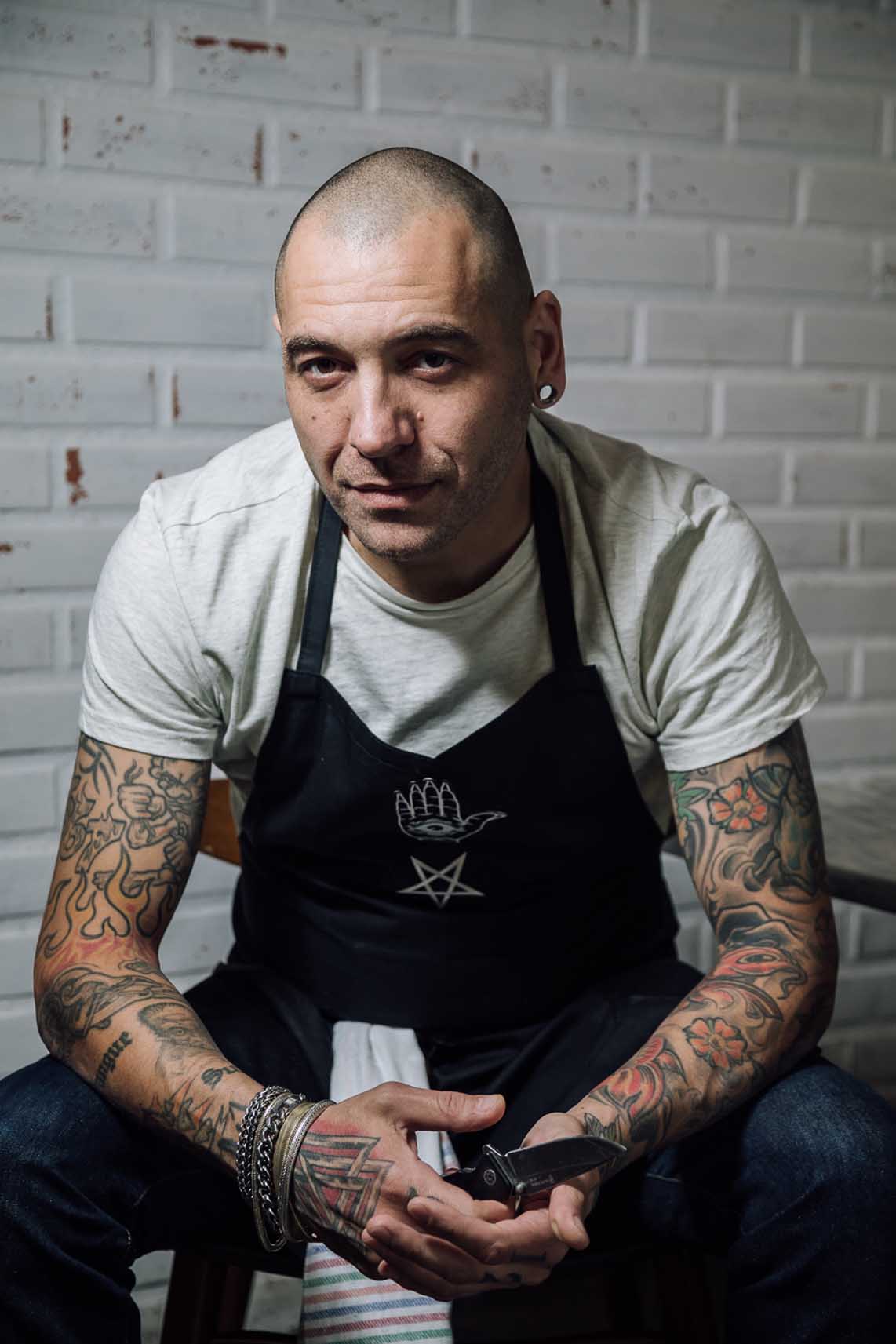 Talking with chef Vítor Hugo at Peixola