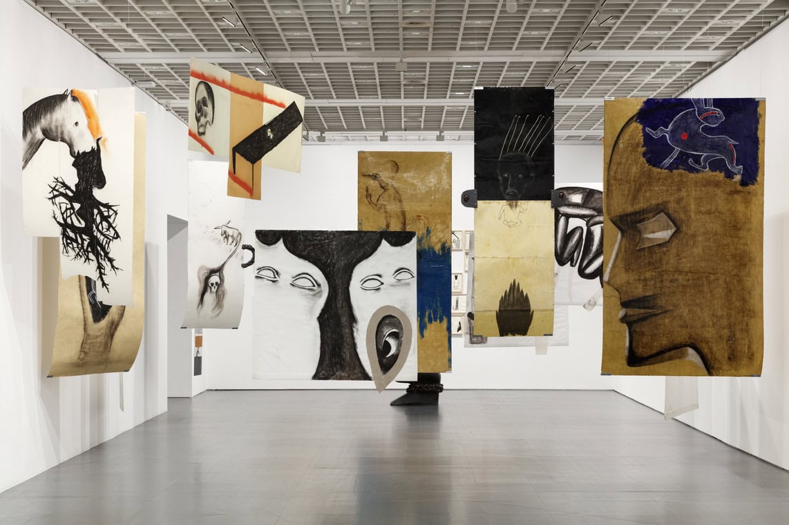 Mistério, tensão e prazer: a exposição do italiano Enzo Cucchi na Culturgest
