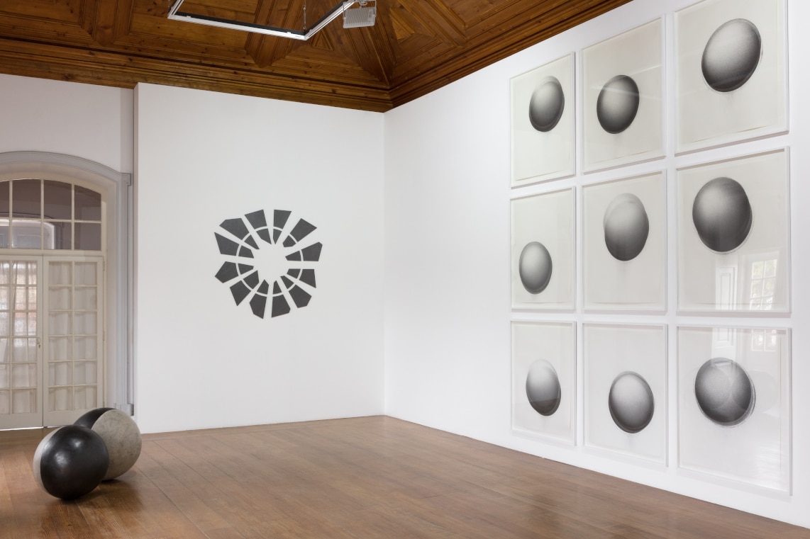 Por Completar by Diogo Pimentão at the Main Gallery of Casa da Cerca – Centro de Arte Contemporânea