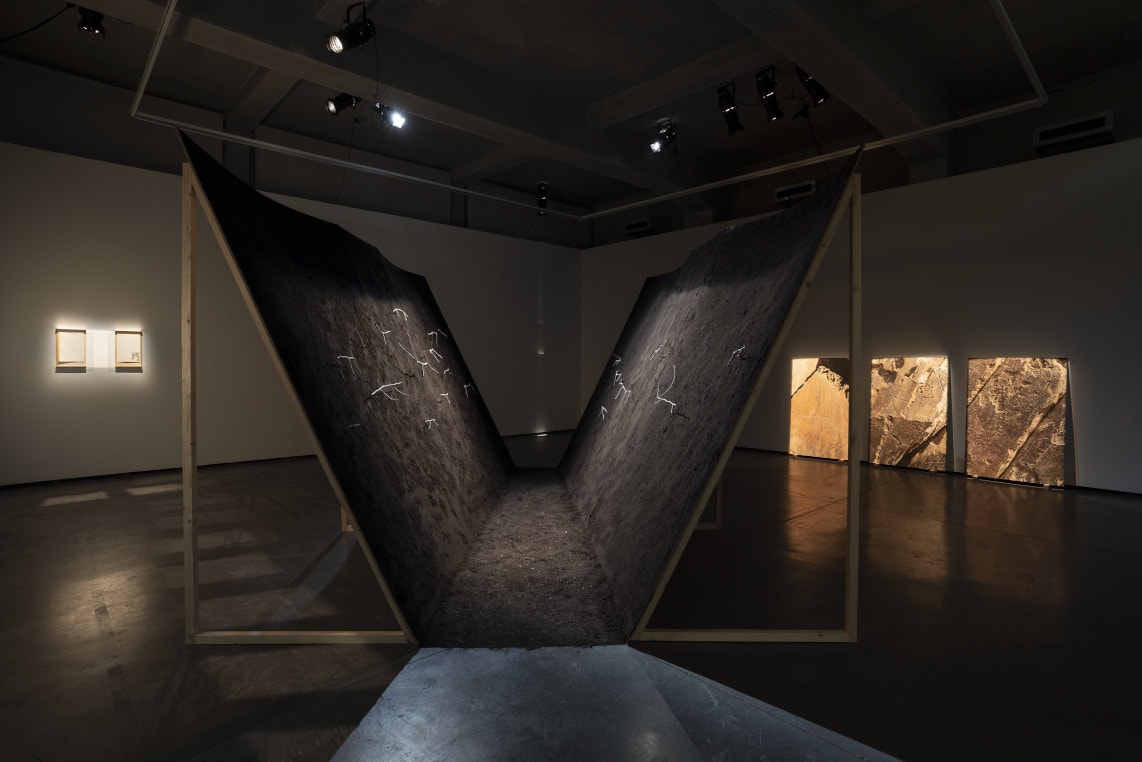 Daniel Moreira and Rita Castro Neves – Faca na Pedra at Appleton