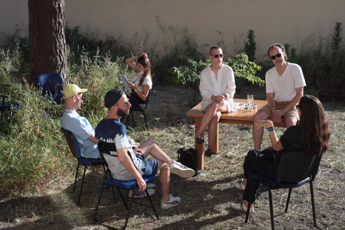 AiR 351 em novembro: Open Call, conferência e Open Studios