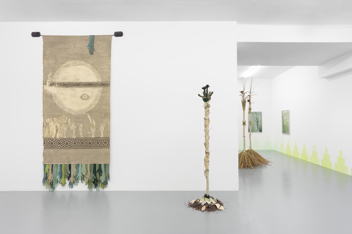 Three Colours: Green by Evy Jokhova at 3+1 Arte Contemporânea