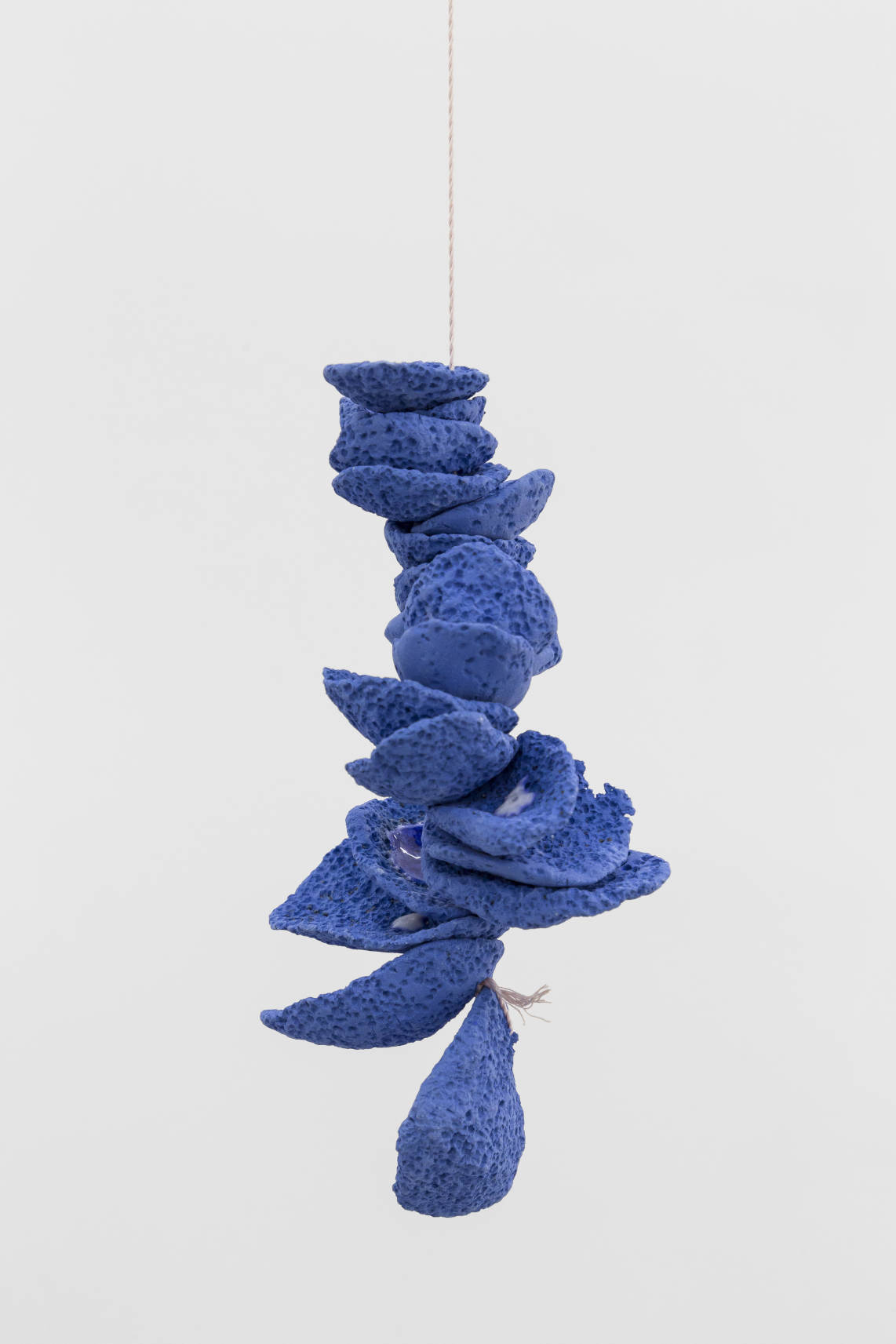 Kate Newby e Anna Schachinger na galeria Madragoa