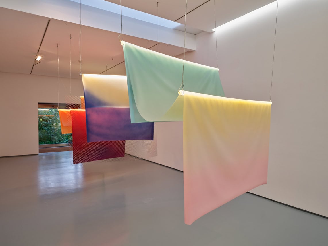 Solombra: Luísa Jacinto at Galeria Quadrado Azul, in Porto