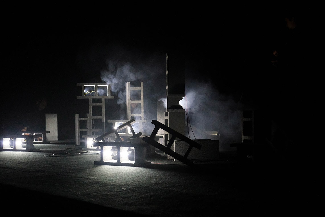Abrupt: Dust Devices & Berru at Passos Manuel
