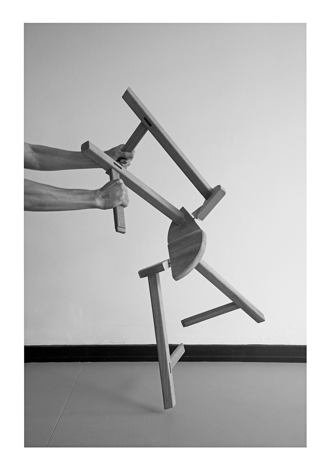 Interview with Nicolá Paris, now on Umbigo’s cover of the month